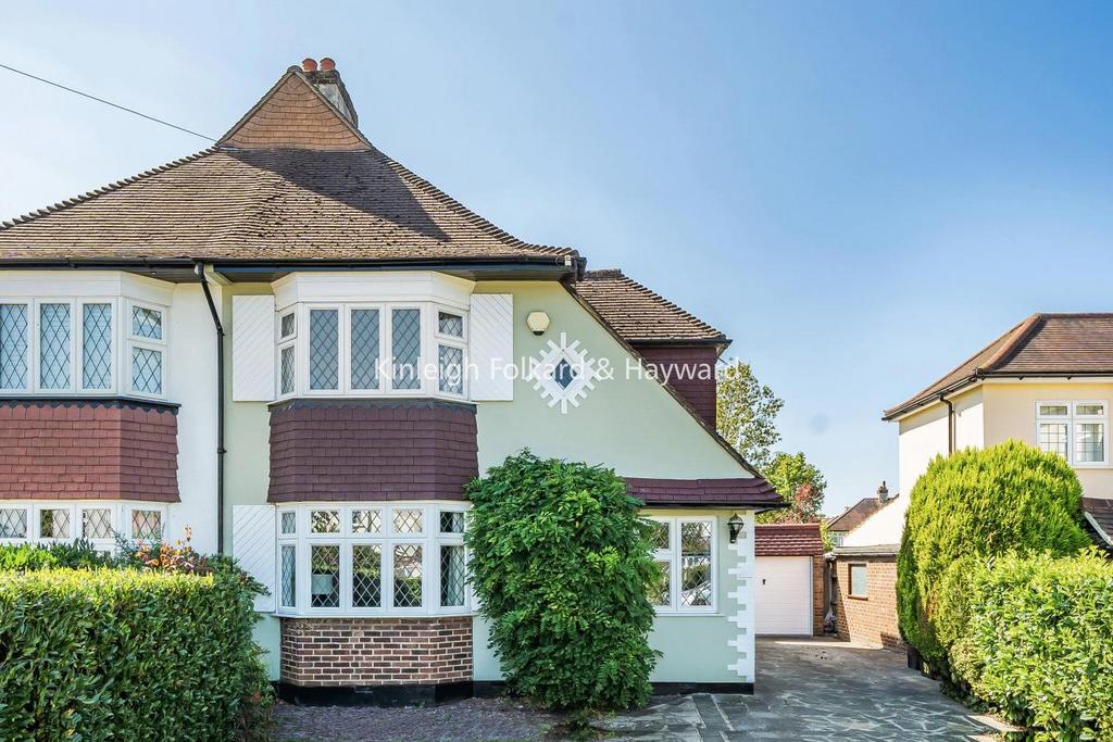 South Hill Road, Bromley 3 bed semidetached house £845,000