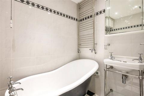 1 bedroom apartment to rent, Regent Square, London, WC1H