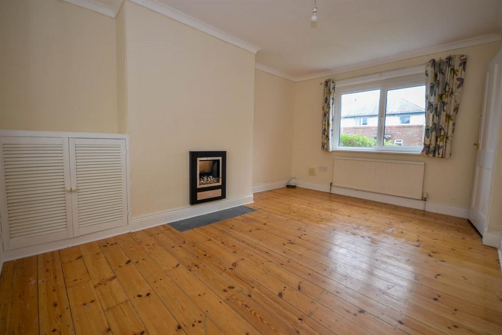Hollywood Crescent, Gosforth 2 bed semidetached house for sale £225,000
