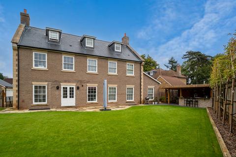 4 bedroom detached house for sale, Peppard Common, Henley-on-thames, RG9