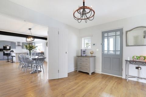 The Warren Fyfield Road, Ongar, CM5 0HQ
