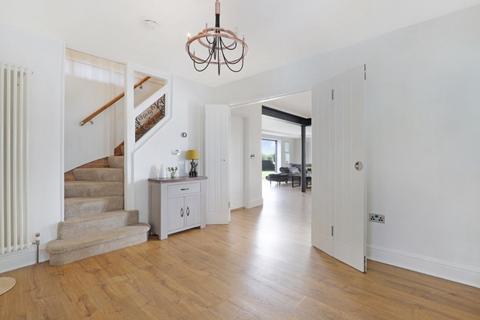 The Warren Fyfield Road, Ongar, CM5 0HQ