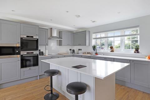 The Warren Fyfield Road, Ongar, CM5 0HQ