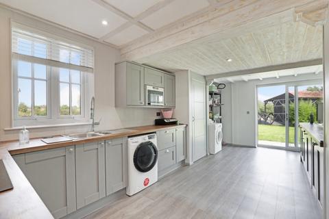 The Warren Fyfield Road, Ongar, CM5 0HQ