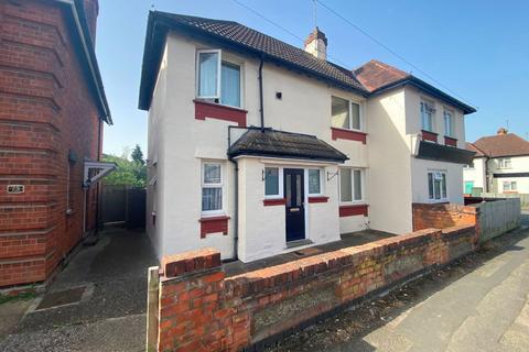 77 Raeburn Road, Northampton, NN2 7ET
