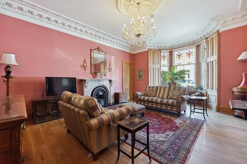 21 Carment Drive, Glasgow, G41 3PP