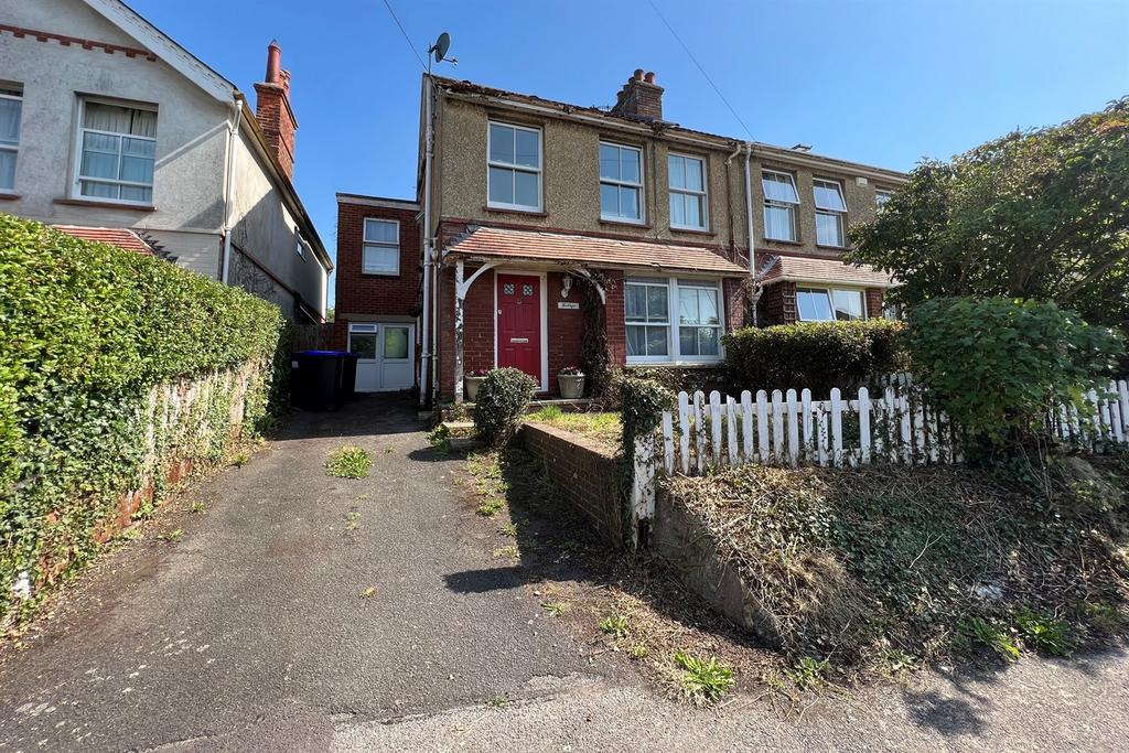 Stratford Sub Castle 5 bed semidetached house £600,000