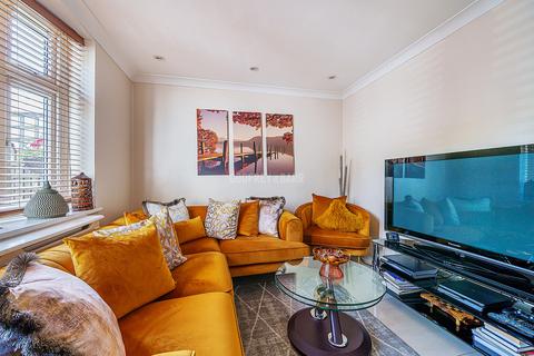 undefined, Mill Hill Village NW7