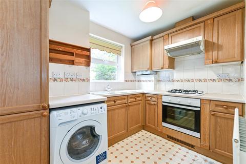 2 bedroom apartment for sale - Stride Close, Chichester, West Sussex, PO19