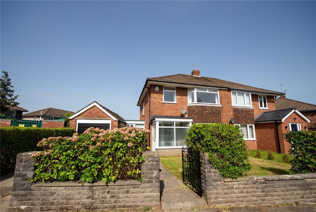 Gwernrhuddi Road, Cyncoed, Cardiff, CF23 3 bed semidetached house to