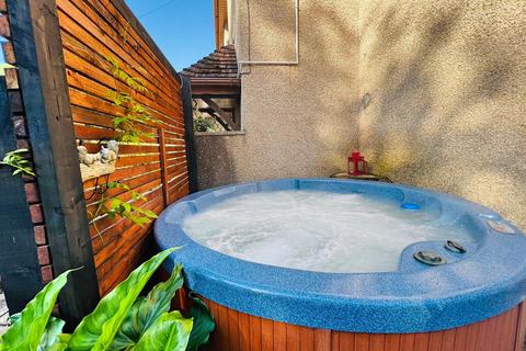 89 Graig Road, Gellinudd, Swansea, SA8 3DS