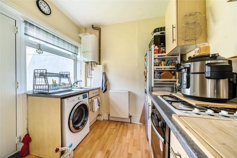 2 bedroom semi-detached house for sale - Moorland Crescent, Pudsey, West Yorkshire, LS28