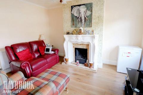 3 bedroom semi-detached house for sale, Queens Road, Oakwell
