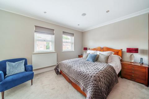 4 bedroom semi-detached house for sale, Denby Road, Cobham, KT11