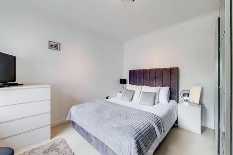 14 Denbigh Close, Ruislip, HA4 6JU