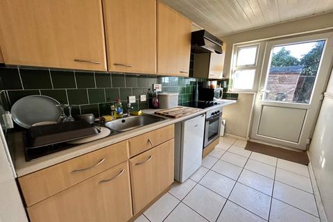 9 Hatton Close, Northfleet, Gravesend, DA11 8SD