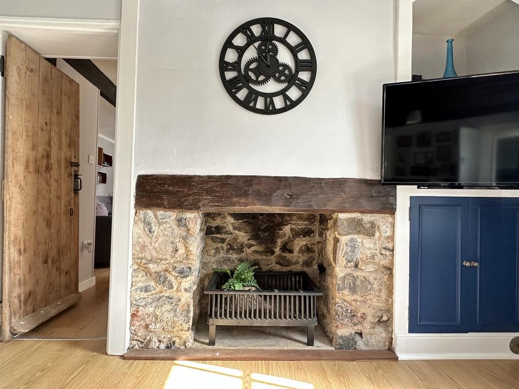 Fire Place in Lounge.jpeg