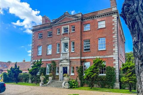 2 bedroom apartment for sale, Salisbury Road, Burton, Christchurch, Dorset, BH23