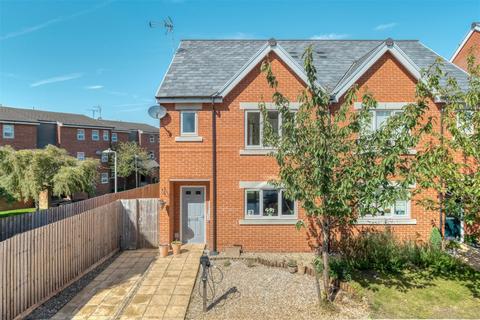 9 The Lane, Worcester, WR1 1AE