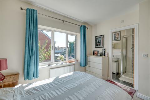 9 The Lane, Worcester, WR1 1AE