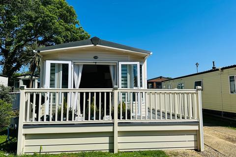 2 bedroom static caravan for sale, Perowne Way Sandown