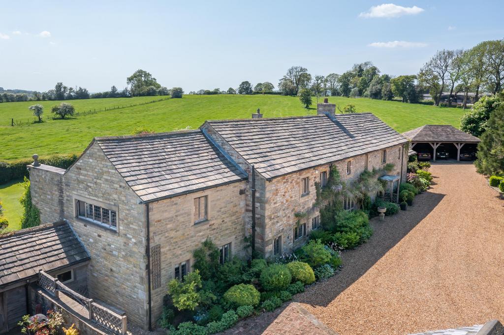 Rimington Lane, Rimington, Clitheroe, Lancashire, BB7 6 bed detached