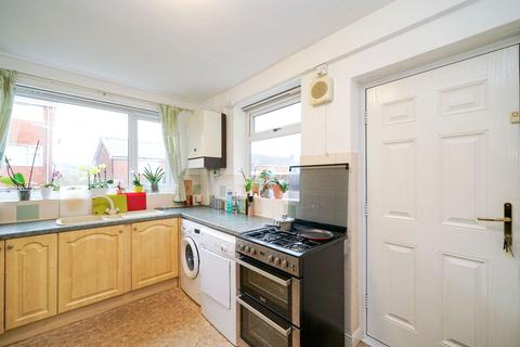2 bedroom terraced house to rent, Turton Road, Bradshaw, Bolton, Greater Manchester, BL2