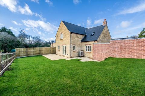 3 bedroom detached house for sale, Cotterstock Road, Glapthorn, Northamptonshire, PE8