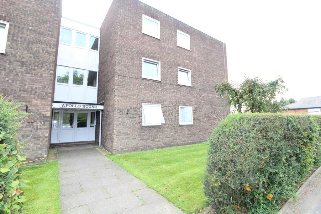 Sheldrake Drive, Ipswich, IP2 2 bed apartment £875 pcm (£202 pw)