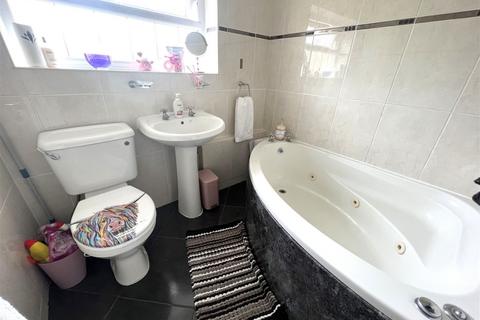3 Capers Close, Enderby, Leicester, LE19 4QD