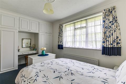 4a Orchard Way, Oxted, RH8 9DJ