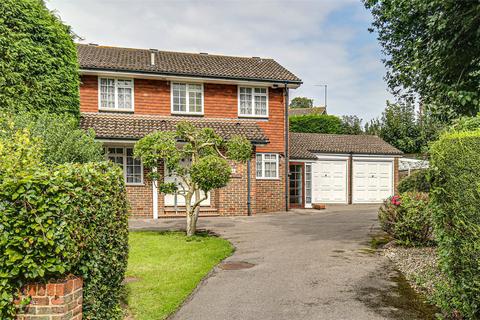 4a Orchard Way, Oxted, RH8 9DJ