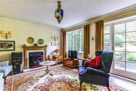 4a Orchard Way, Oxted, RH8 9DJ