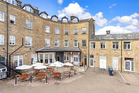 1 bedroom flat for sale, Crescent Court, Ilkley, West Yorkshire, LS29