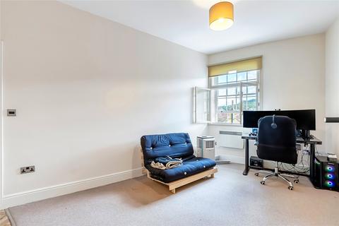 1 bedroom flat for sale, Crescent Court, Ilkley, West Yorkshire, LS29