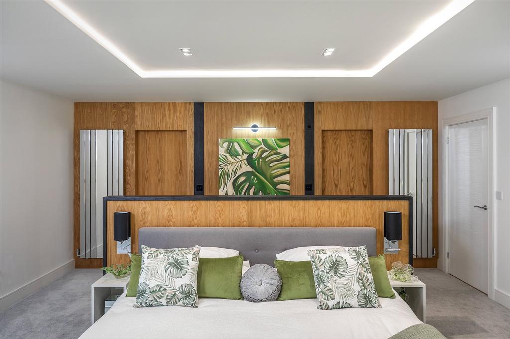 Principal Bedroom