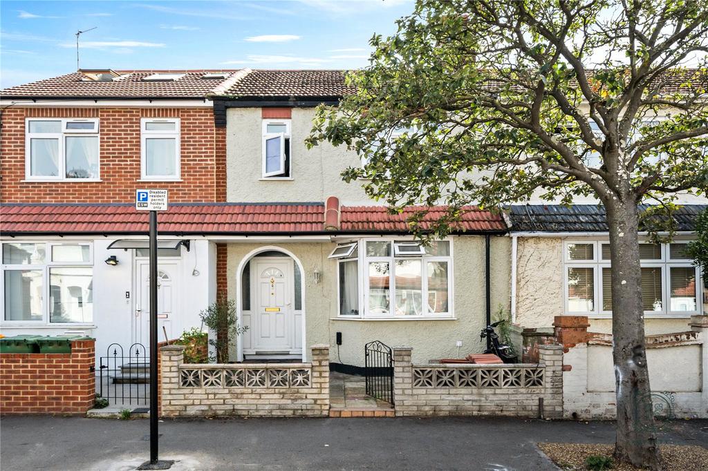 Stokes Road, London, E6 3 bed terraced house for sale £450,000