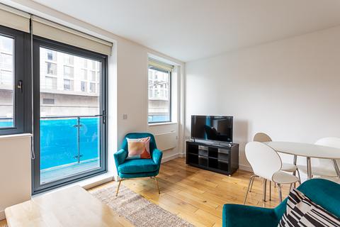 1 bedroom flat to rent, Flat   Chamber Street, London E1