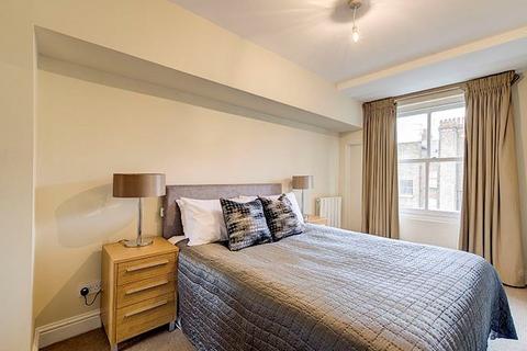 2 bedroom flat to rent - Nottingham Place, Marylebone, W1U