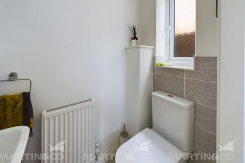 125 Heatherfields Crescent, New Rossington, Doncaster, DN11 0TY