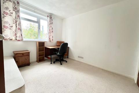 undefined, Lynden Hyrst, Addiscombe Road