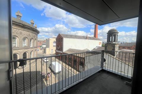 2 bedroom apartment to rent, Crown Street Buildings