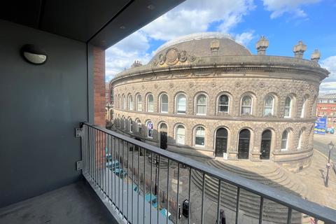 2 bedroom apartment to rent, Crown Street Buildings