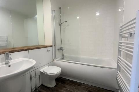 2 bedroom apartment to rent, Crown Street Buildings