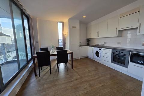 2 bedroom apartment to rent, Crown Street Buildings