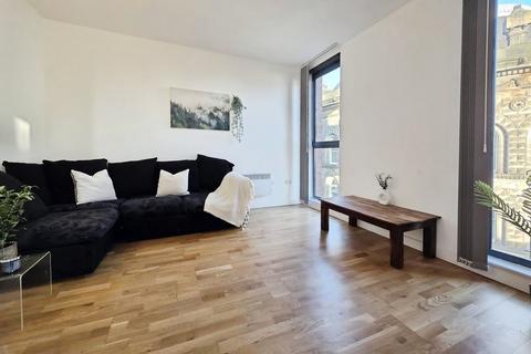 2 bedroom apartment to rent, Crown Street Buildings