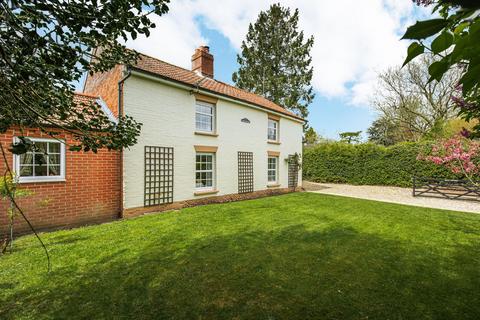 3 bedroom detached house for sale, Church Road, Griston, IP25