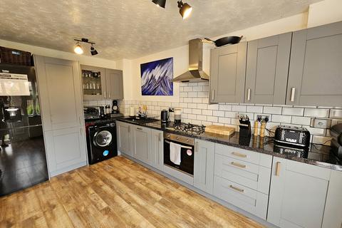 35 Harthill Close, Northwich, CW9 8UU