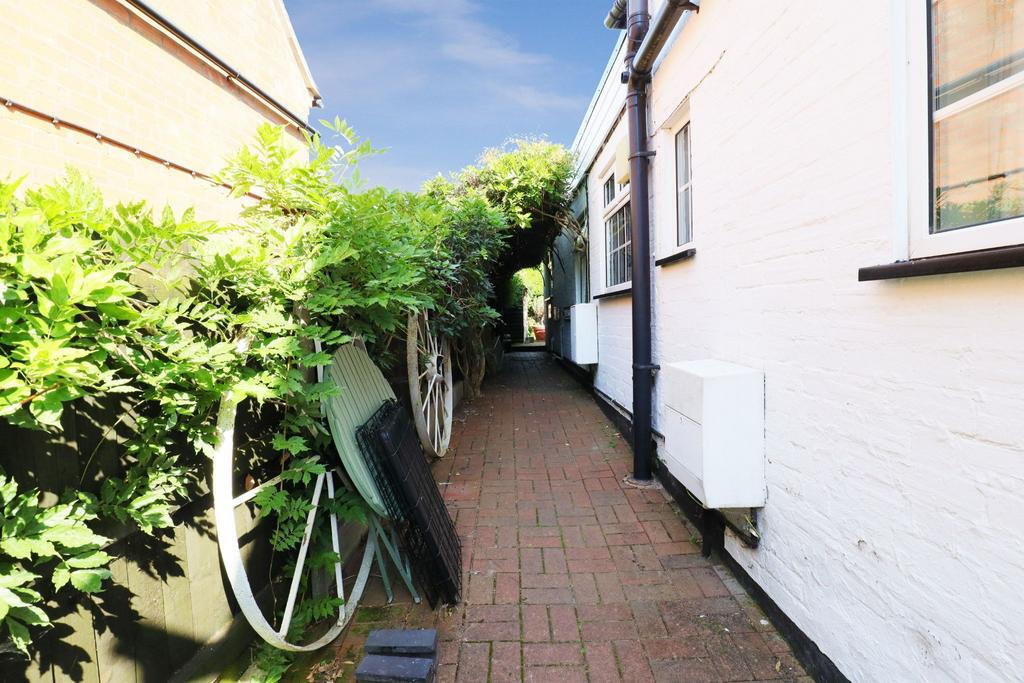 Photograph 29