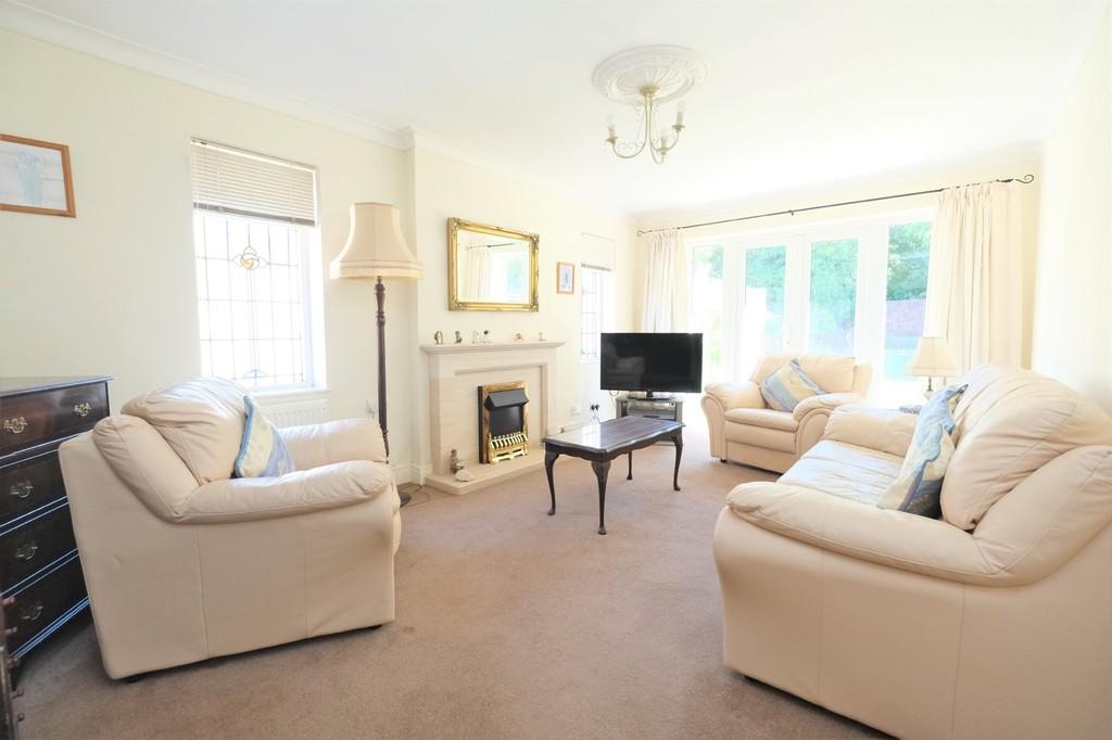 Gillmans Road, Orpington 2 bed detached bungalow for sale £475,000